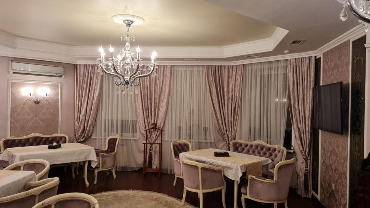 Vintage Boutique Hotel Astana Eksteriør bilde